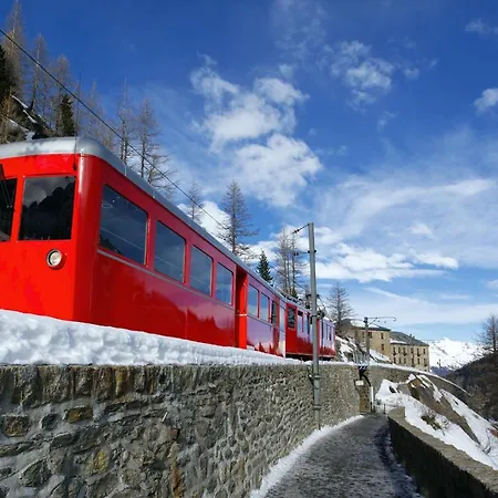 Апартаменти Sainte Foy L'argentiere Sleeps 5 T454429 Шамоні