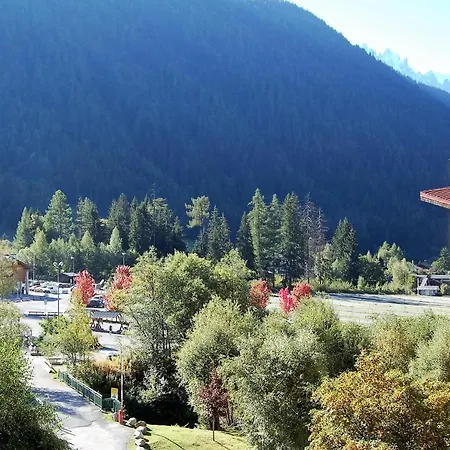 Sainte Foy L'argentiere Sleeps 5 T454429 * Chamonix