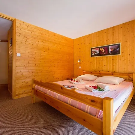 Sainte Foy L'argentiere Sleeps 5 T454429 *