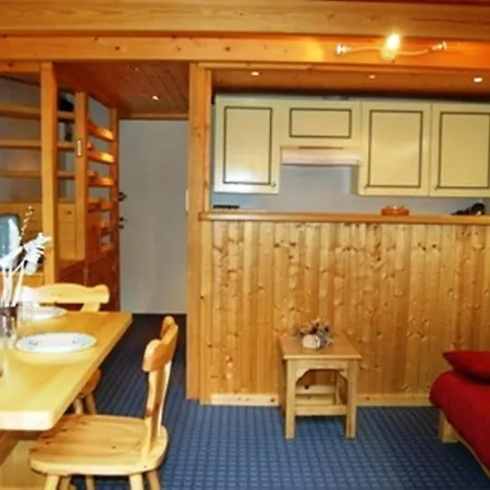 Sainte Foy L'argentiere Sleeps 5 T454429 * Шамоні